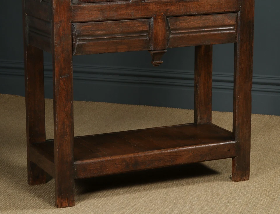 Armario armario de roble gótico estilo siglo XVI inglés vintage c.1950 Foto 4 de 4