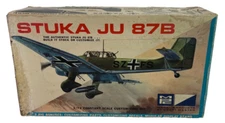 Vintage Stuka JU 87B 1:72 Model Kit Craft Master WWII German Dive Bomber