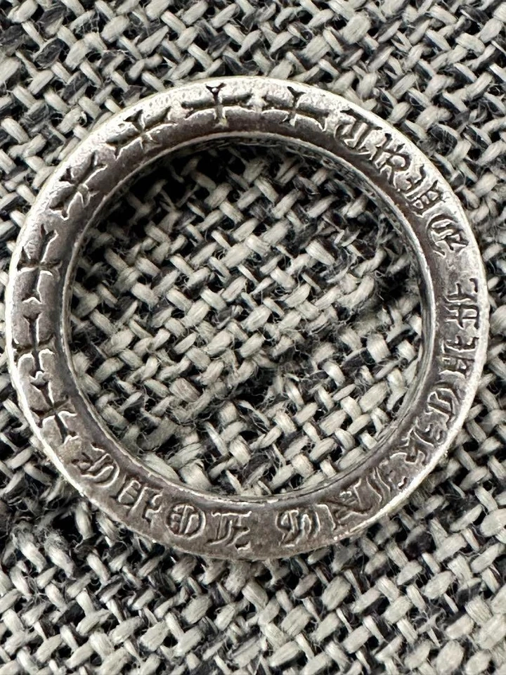 Anillo de diamantes Rera CHROME HEARTS usado EE. UU. 6 de JAPÓN Foto 2 de 4