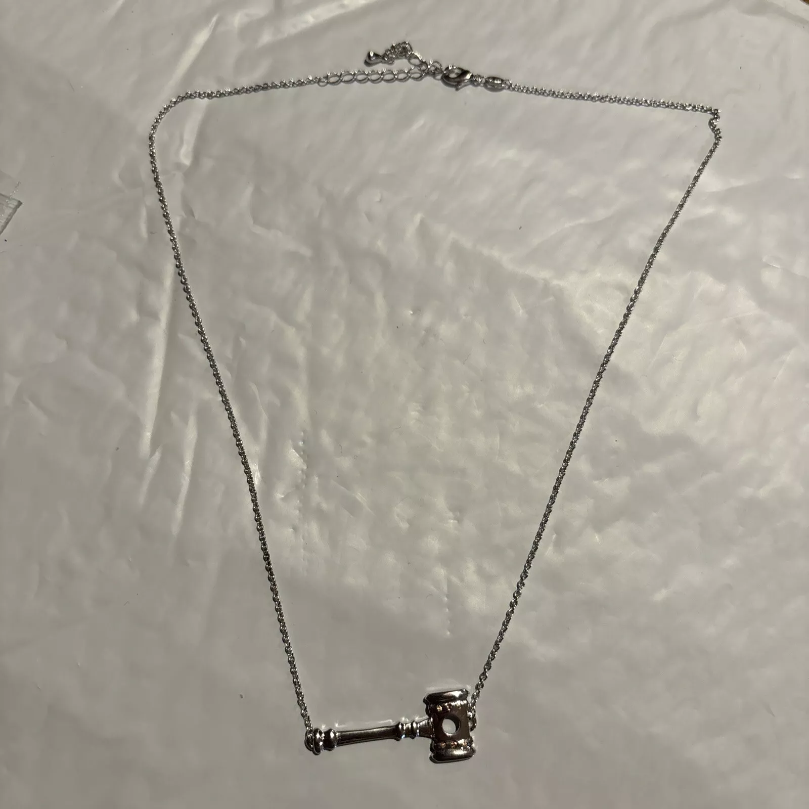 Collier argent sterling marteau maillet pendentif de la Cour suprême estampillé 925