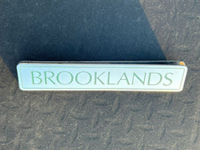 Rolls Royce Bentley Green Brooklands Automobile Motor Car Enamel Badge Emblem