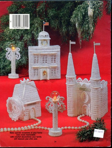 Folleto de ganchillo victorial - PUEBLO DE PAN DE JENGIBRE - Iglesia, castillo + 7 más, 1986 - Imagen 2 de 3