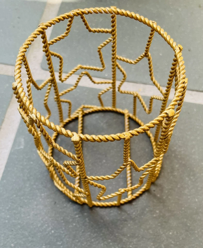 Conjunto de 3 castiçais votivos/chá enjaulados. Acabamento de fio com corda tom dourado - - Imagem 2 de 4