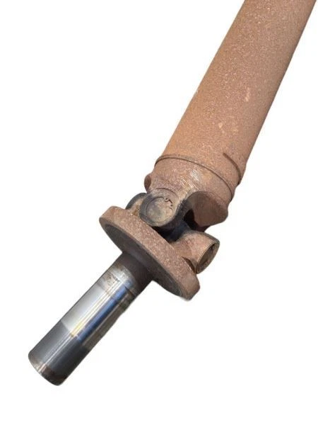 Eje de transmisión trasero 114,7" Wb acero compatible con 03-11 CROWN VICTORIA 579971 Foto 4 de 4