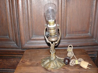 ca.100 Jahre alte Wandlampe massiv Bronze Auslegearme beweglich mit Gewicht