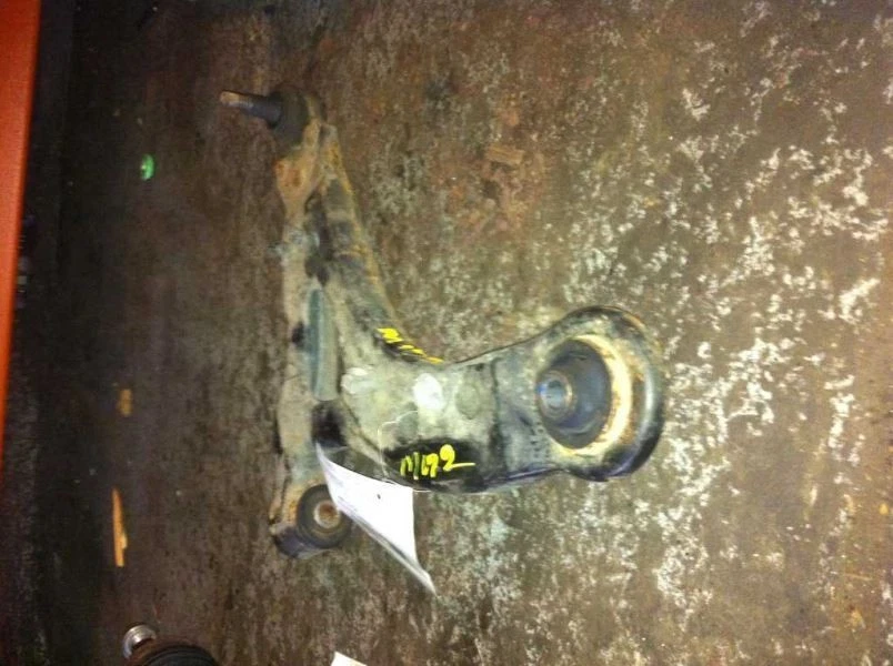 05-09 Pontiac Montana Driver Left Lower Control Arm Front FWD - Image 3 of 4