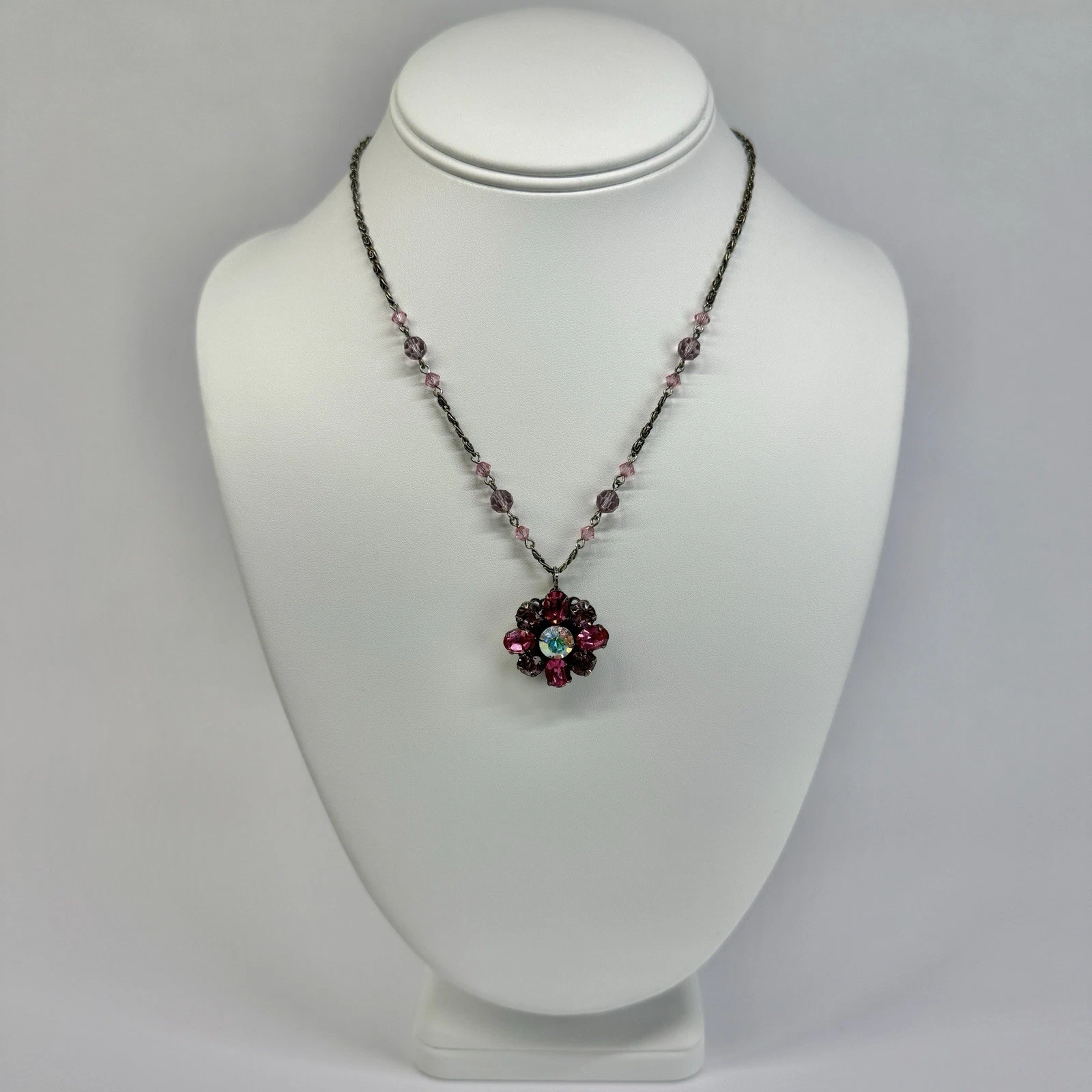 LIZ PALACIOS Swarovski Crystal Bead Floral Silver Tone Vintage Necklace N638