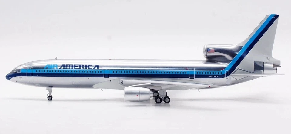 Air America / Lockheed L-1011 / N372EA / IF1011372P / 1:200 - Image 4 of 4