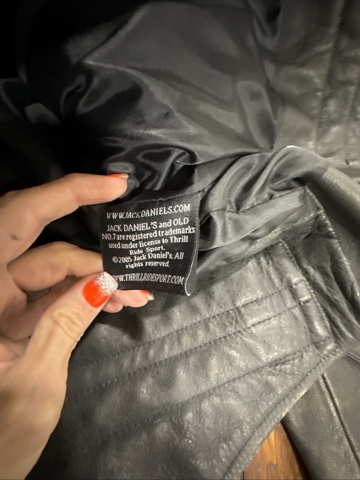 Jack Daniel’s Vintage Distressed Leather Biker Motorcycle Jacket Size