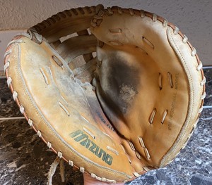used catchers mitt