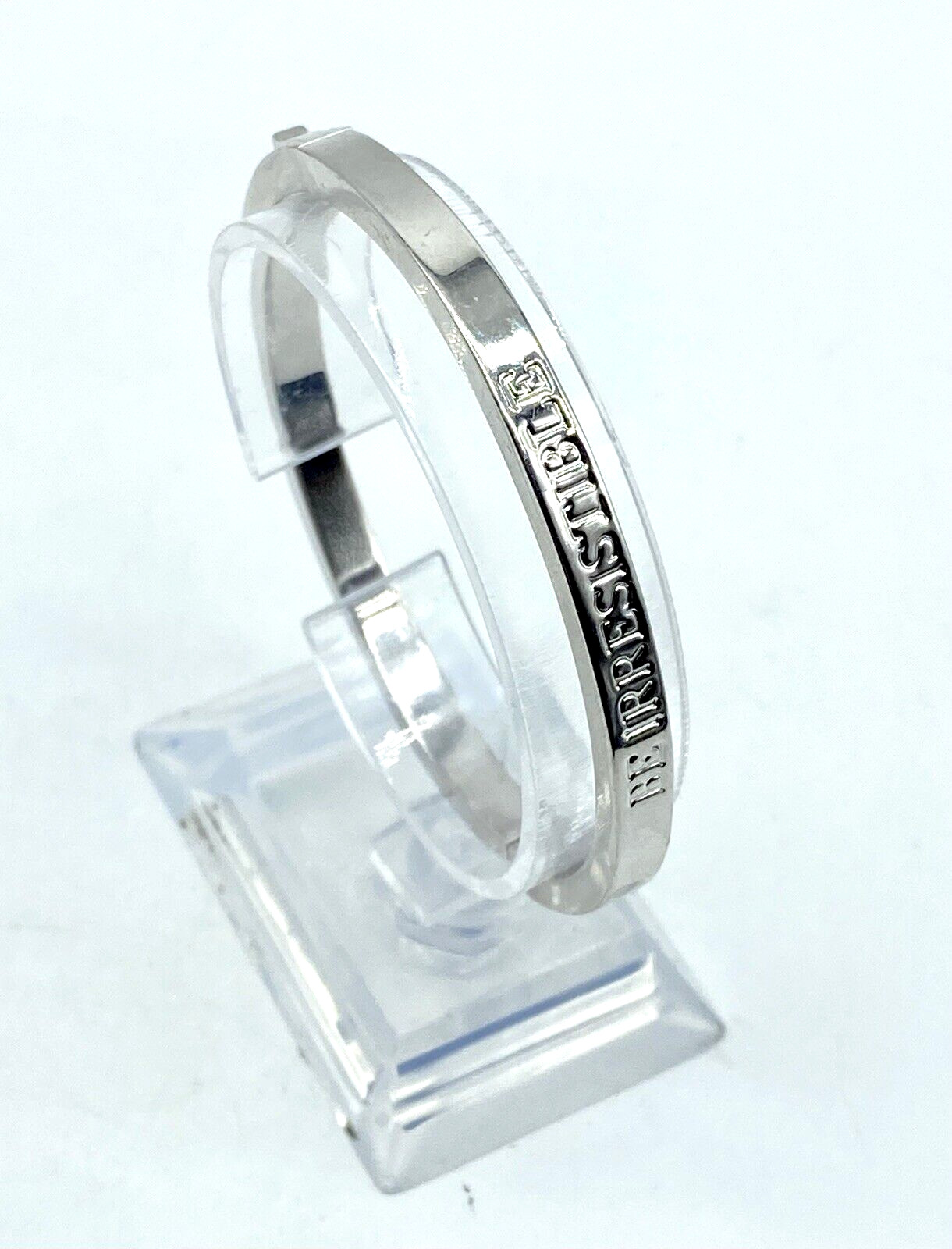 NEWBRIDGE Silverware Hinged Bangle Bracelet - 'Be… - image 1