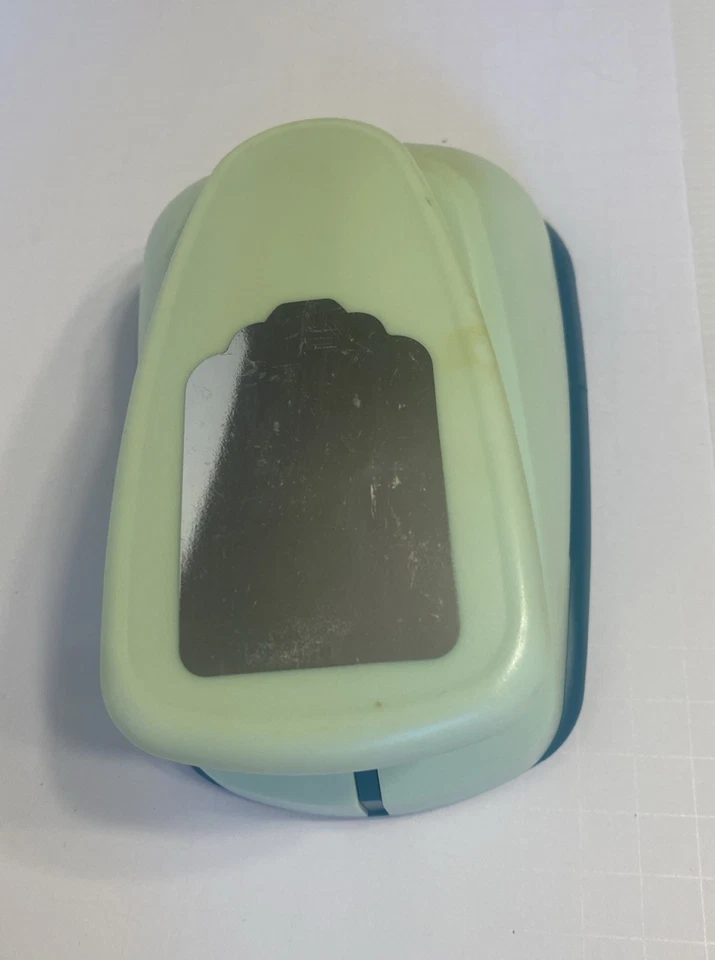 Uchida ETIQUETA DE MERCANCÍA Punzón de Papel FABRICANTE DE ETIQUETAS XTRA GIGA Negocios 3 pulgadas Foto 2 de 3