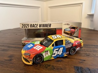 Kyle Busch 2021 M&Ms Nashville Race Win 1/24 ARC