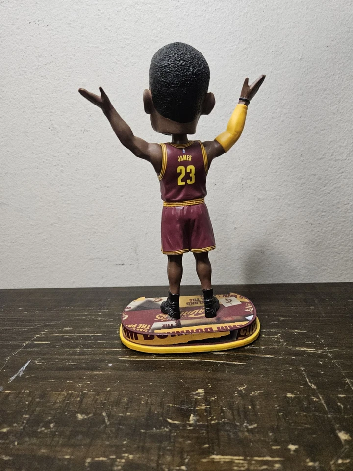 Forever Collectibles Cleveland Cavaliers LeBron James Headline Bobblehead - Image 2 of 4