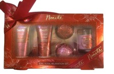 Nanette Lepore Royal Lotus/British Rose 5 Piece Relaxation Set