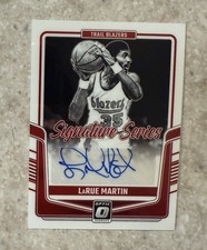 2025 Panini Optic LaRue Martin Signature Series Auto #SS-LAR Trail Blazers