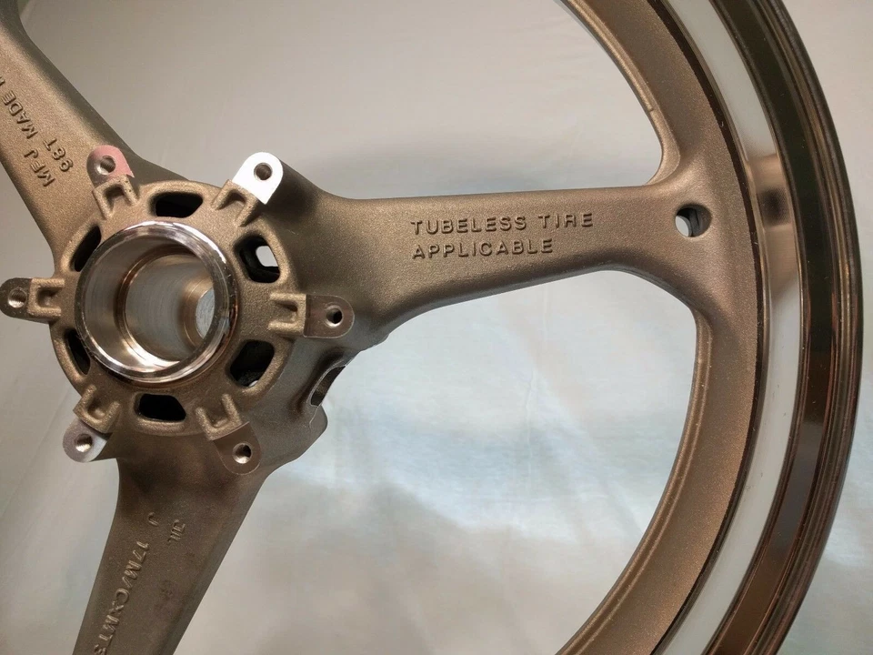 Llanta delantera desnuda Honda CBR 600RR 2007-2022 CBR600RR 600RR CBR600 600 RR nueva Foto 4 de 4