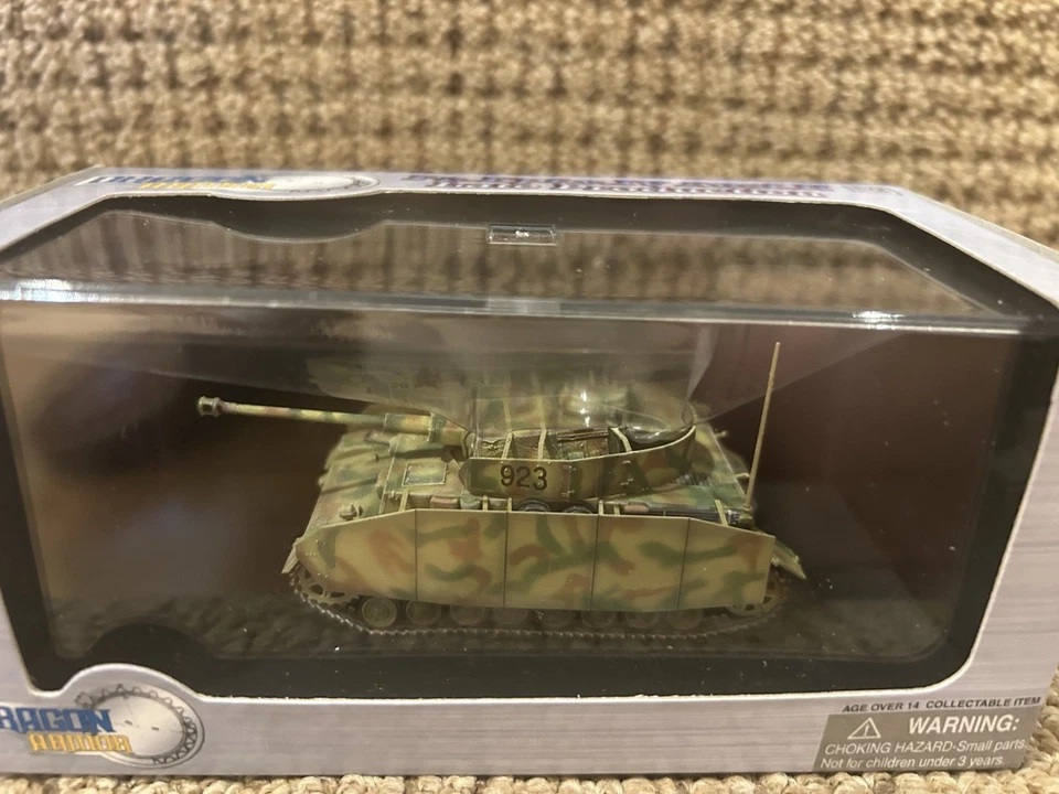 Dragon Armor 1:72 Panzer Kpfw. IV, Ausf H, Vistula River Poland 1943, No. 60652 - Image 3 of 4