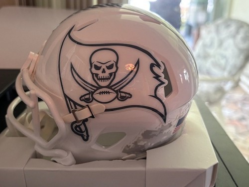 TRISTAN WIRFS SIGNED TAMPA BAY BUCCANEERS STS 3 SPECIALTY MINI HELMET JSA COA - Picture 4 of 6