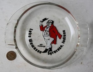 1950-60s Era Syracuse Indiana Lake Wawasee Pickwick Theatre ashtray VINTAGE -