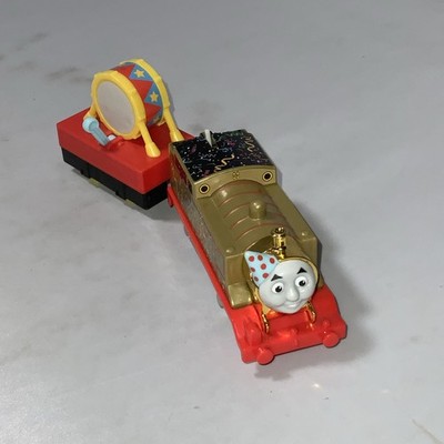 Thomas und seine Freunde Golden Thomas Engine Track Master 2013 motorisiert getestet