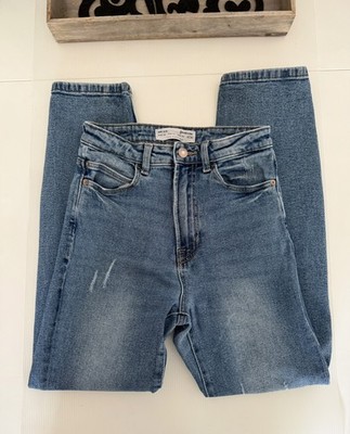 Stradivarius  High Waist  Mom Jeans  slim Blau Gr S 36