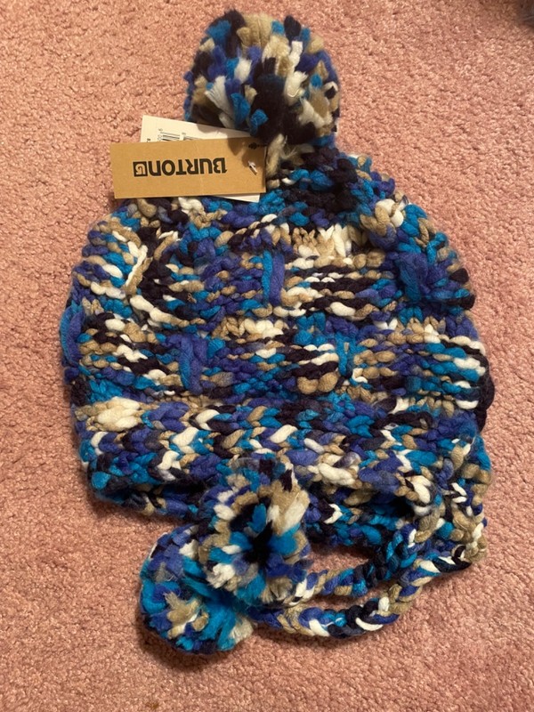 WOMANS 'NIGHT RIDER' BURTON POM-POM HAT ONE-SIZE  - NEW!!!