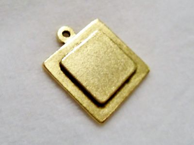 Pendentif Lunettes fabriqué par un atelier français