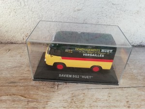 Brekina Saviem sg2 encadré ALPINE RENAULT 1:87 #14626