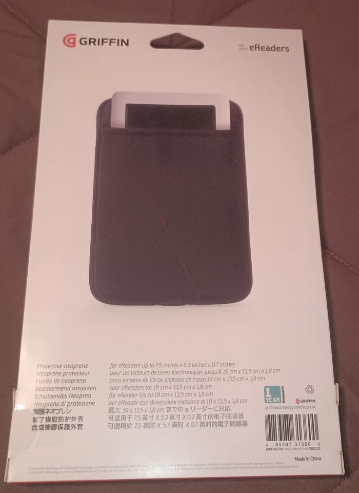 Novo 7" Griffin Jumper eReader Capa Protetora Preta - Imagem 2 de 3
