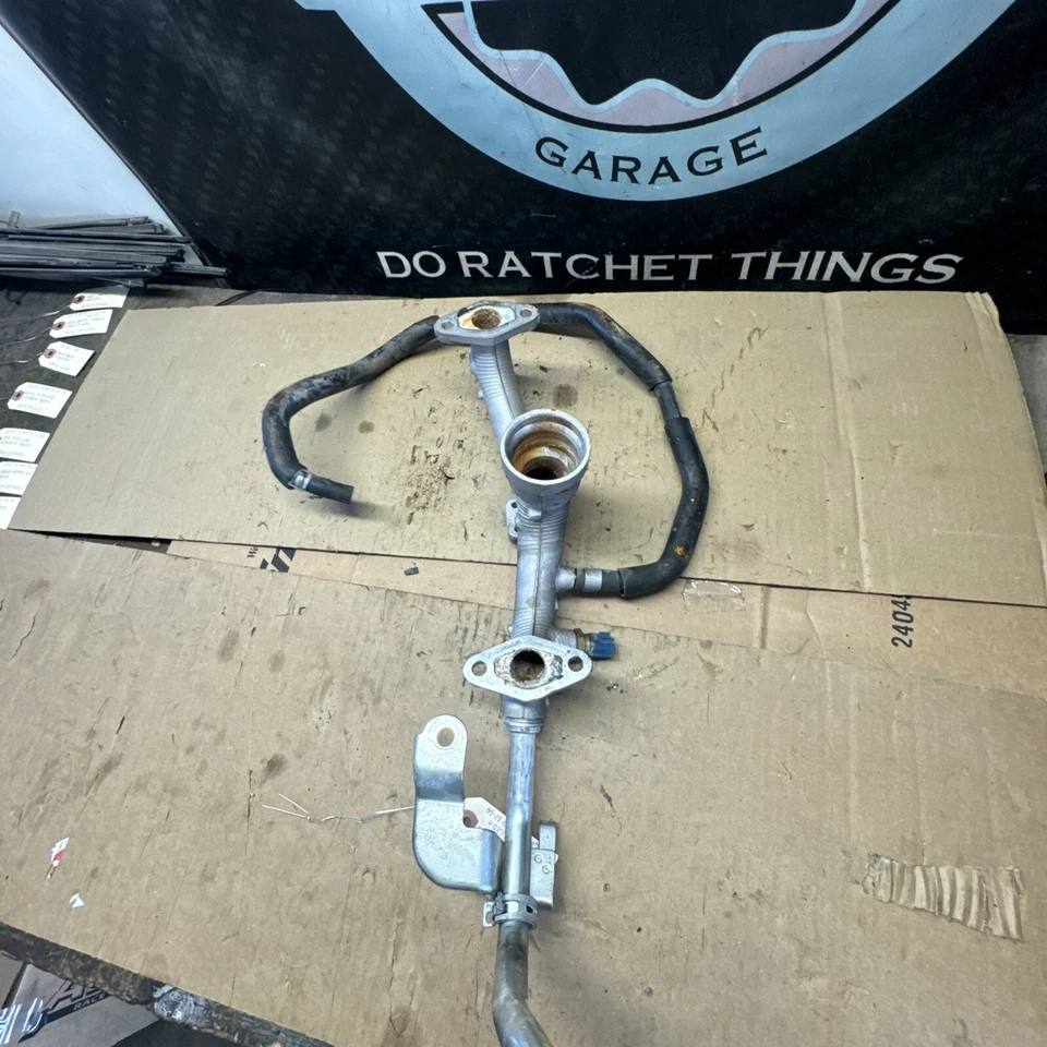 09-19 Infiniti G37 Q50 Nissan 370z VQ37VHR Rear Water Outlet Pipe 11060-JK21A - Image 4 of 4