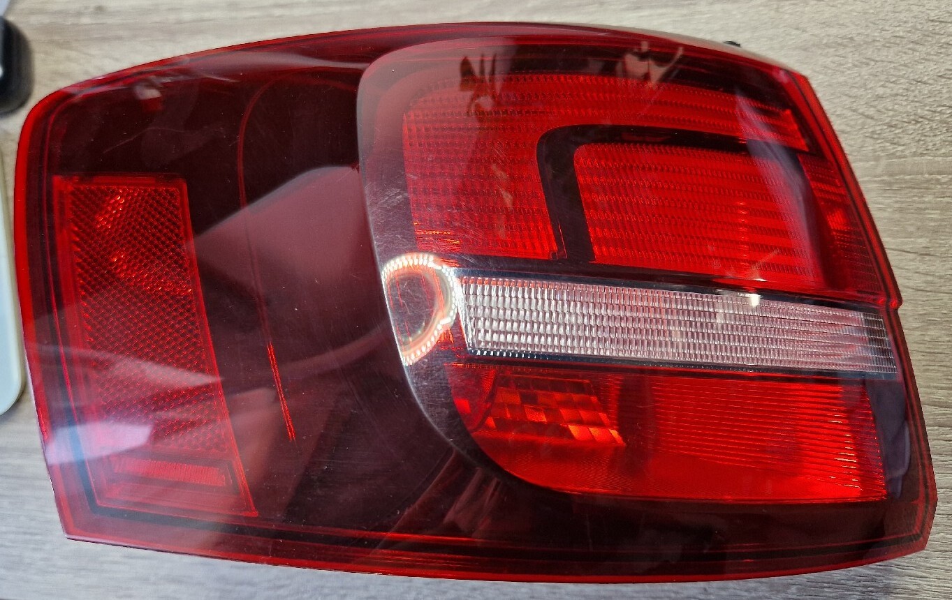 VW Jetta OEM Rear Left Tail Light Lamp Corner Side Body Darker USA 