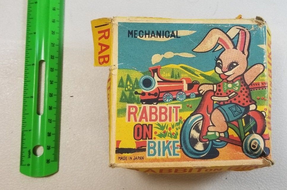 VINTAGE WORKING JAPAN WIND UP TOY RABBIT ON BIKE WITH BIKE