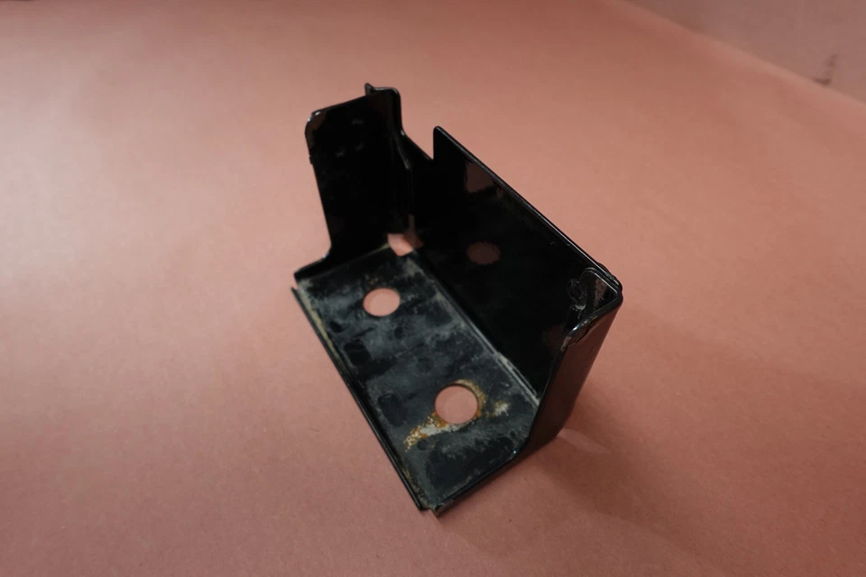 2000-2007 Harley Davidson Dyna Low Rider FXDL Battery Box Holder Tray Foto 2 de 4