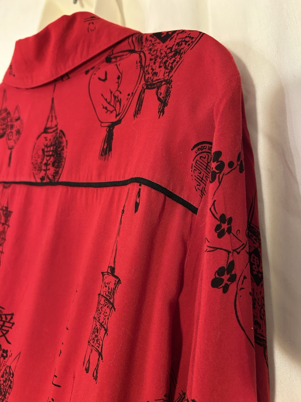 Soft Surroundings Red Lantern Print Button Front … - image 11