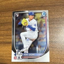 Topps 2025 Bowman Chrome Rookie Roki Sasaki Los Angeles Dodgers #12