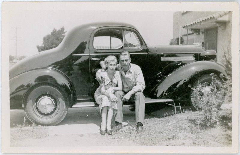 Vintage Snapshot Lula & Fred Kaepke w/ 1936 Pontiac Deluxe Six 3-Window Coupe