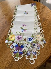 Beautiful Cutwork White Embroidered Floral Table Runner Butterflies 68x13