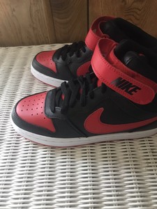 Nike Court Borough Mid 2 Sneaker Big Kid Size 4 Black Red White Ebay Nike Court Borough Mid 2 Sneaker Big Kid Size 4 Black Red White Ebay