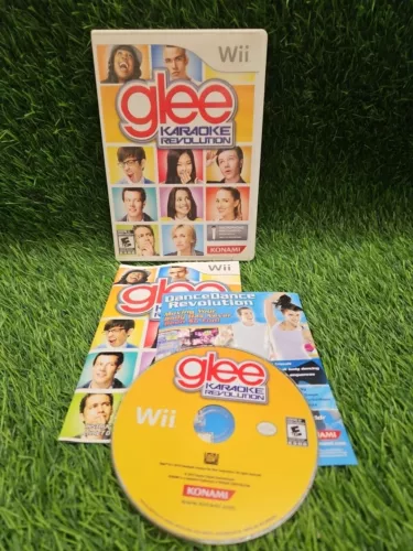 Nintendo Wii: Karaoke Revolution: Glee complete Tested