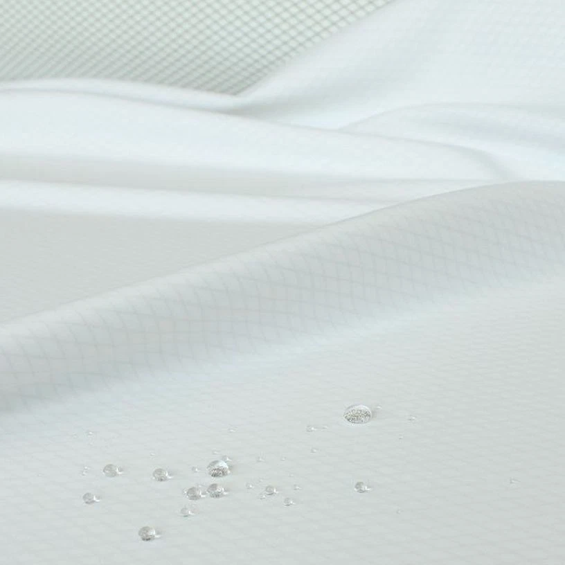 weiss Softshell Outdoor Stoff mit Rauten Meterware wasserabweisend und elastisch