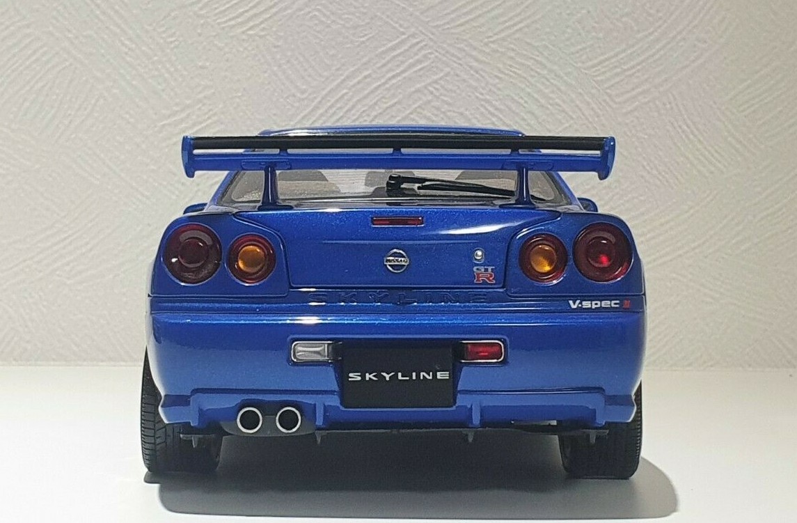 1/18 AUTOart NISSAN SKYLINE GT-R R34 V-SPEC II BLUE 77335 diecast