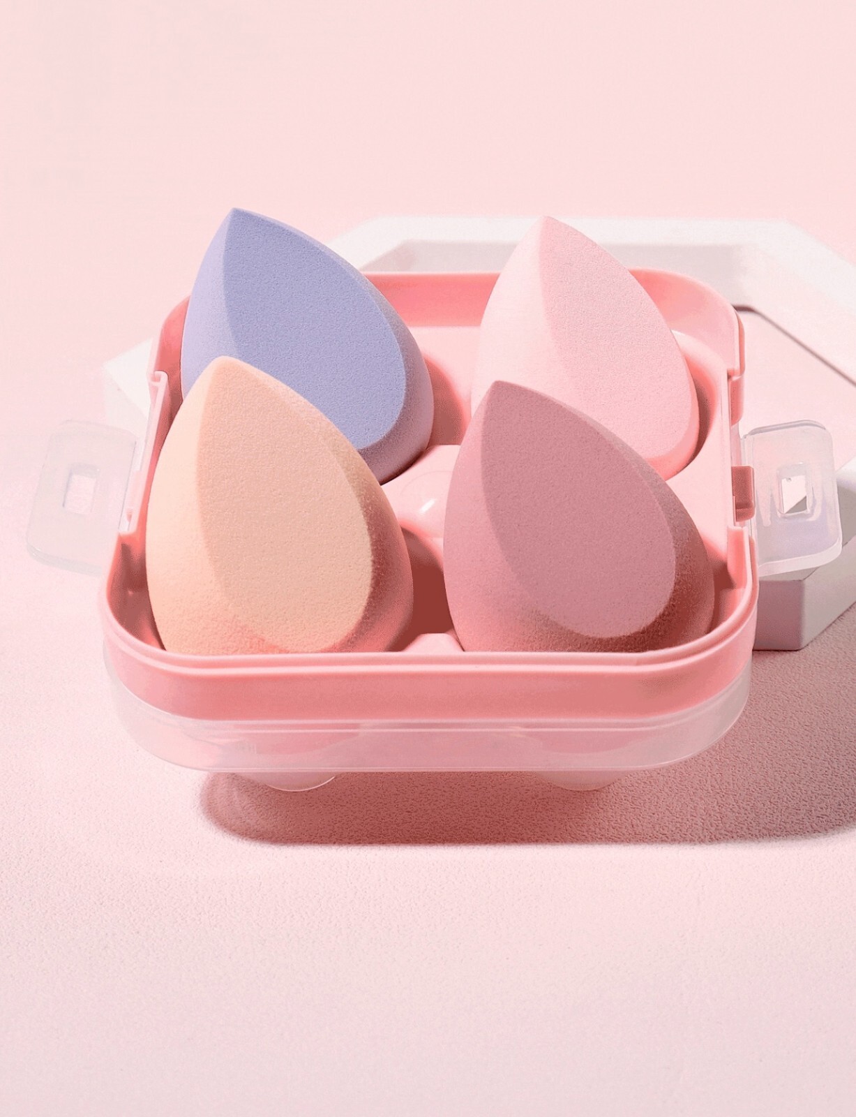 Beauty Blender Sponge 4 Piece Set With Case NEW-image