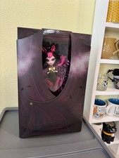 Mattel Creations Monster High Draculaura Collector Edition Freak Du Chic 2023