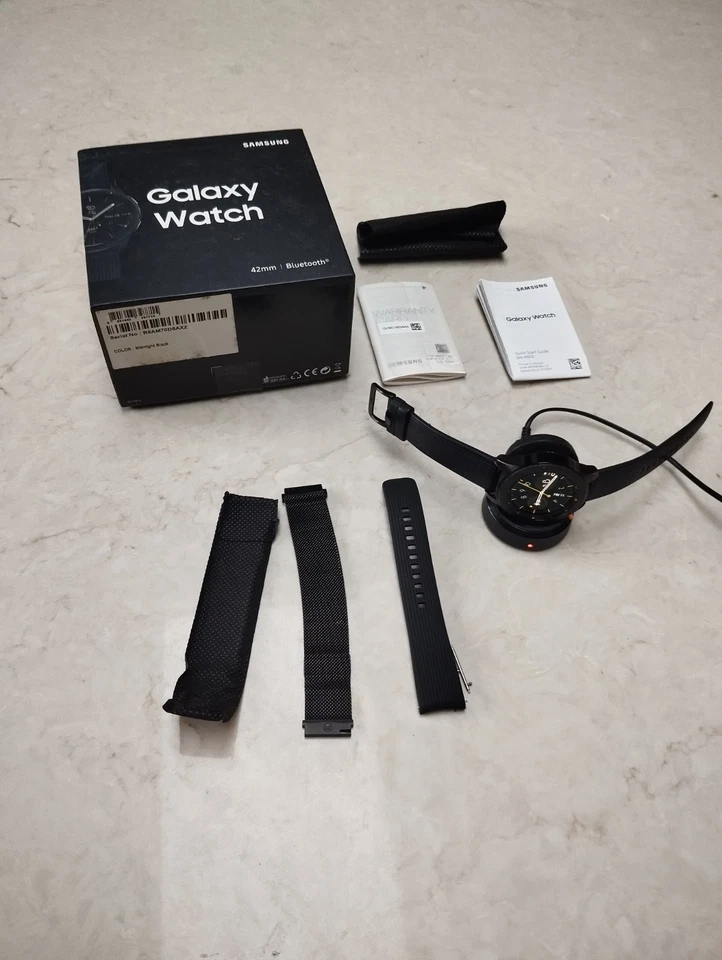 Samsung Galaxy Watch 42mm Midnight Black Smart Watch (SM-R810), photo 1 of 5