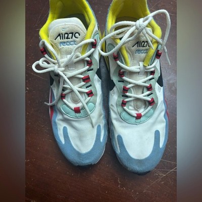Woman Nike size 8.5 air max 270. Bauhaus reacts running athletic shoe