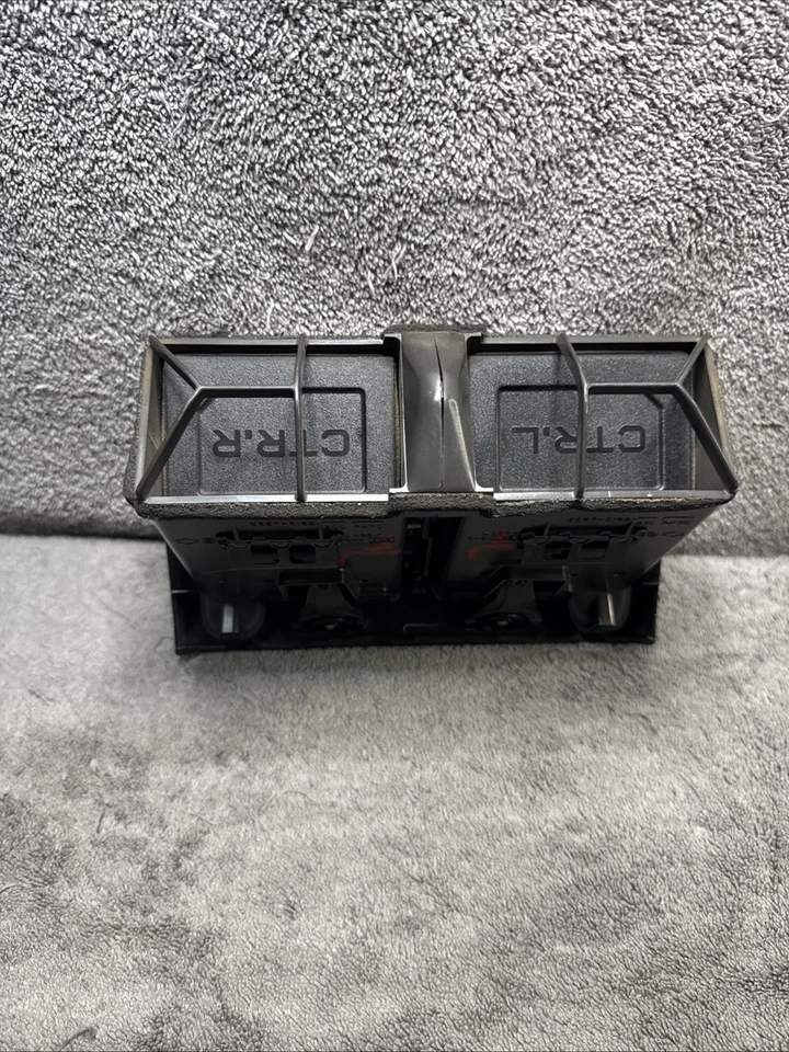 2000 2001 2002 2003 Nissan Maxima A/C AC центр приборной панели вентиляционный темно-угольный W75 - Изображение 4 из 4