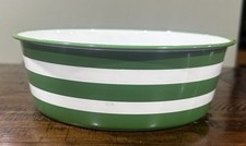 White /Green Pet Food Metal 8  Pet Bowl With Slip Resistant Bottom -NIB