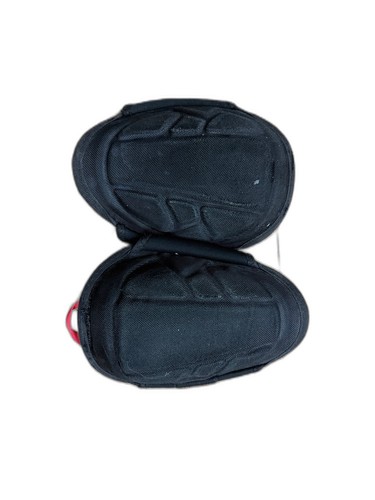 Husky Fabric Cap Gel/Foam Non-Marring Knee Pads