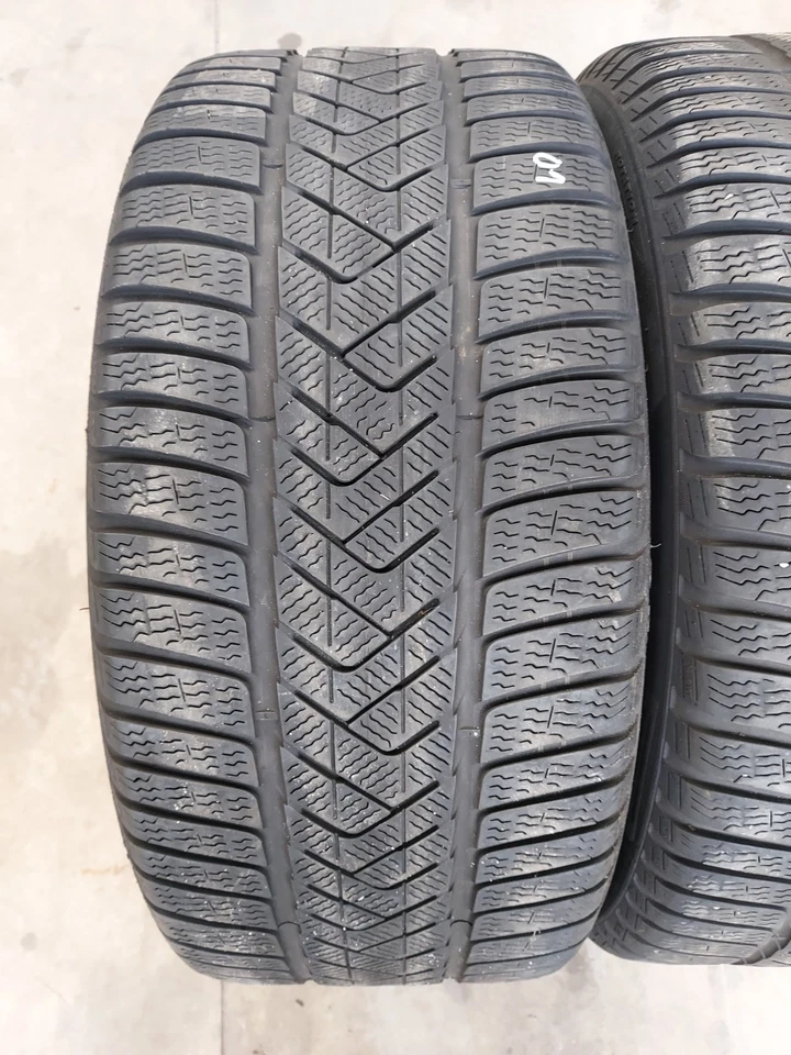 2x 275/40 R20 106V Pirelli Winter Sottozero 3 * rsc runflat - 4,7mm Restprofil - Bild 2 von 3